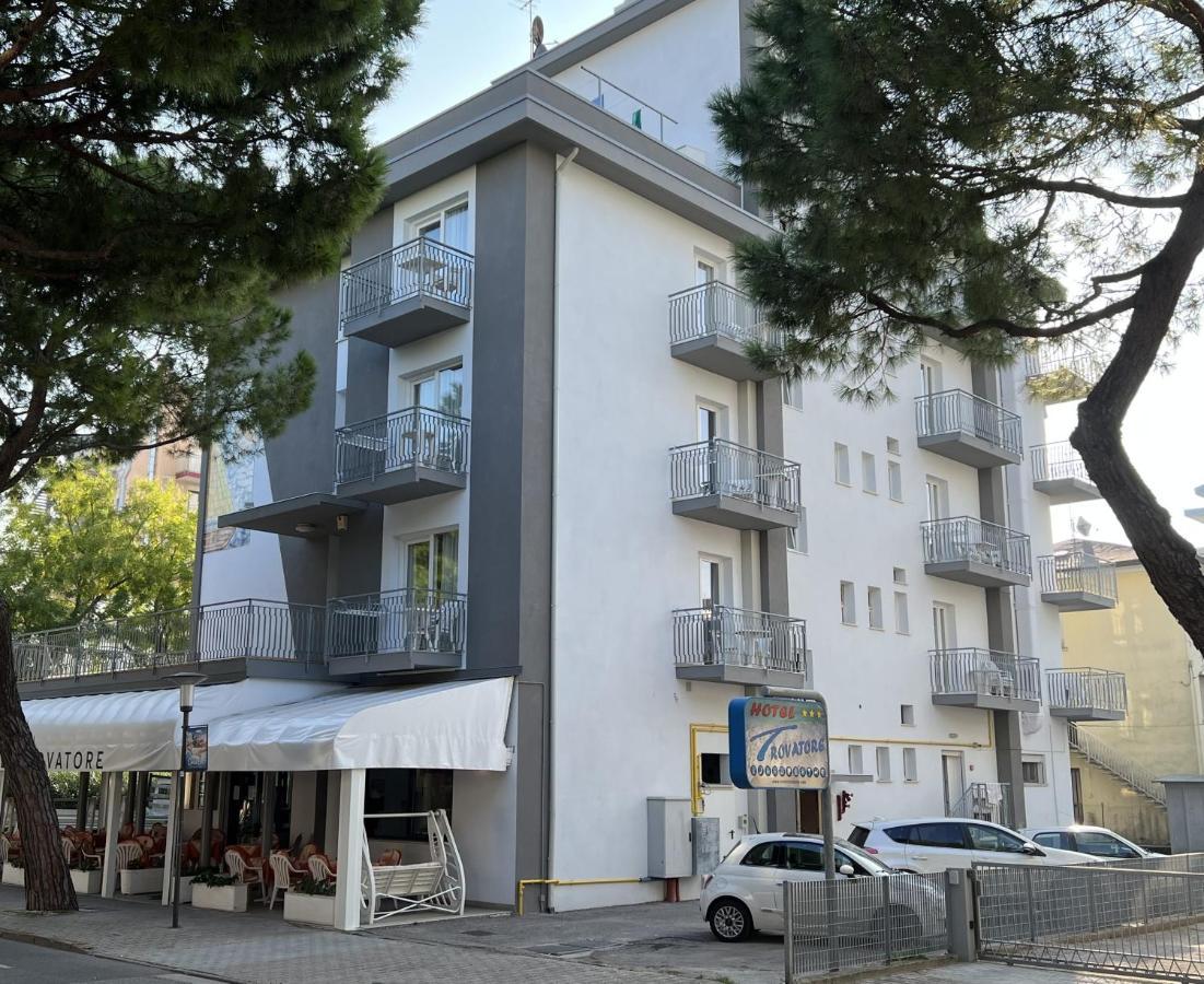 Hotel Trovatore リド・ディ・イエゾロ エクステリア 写真